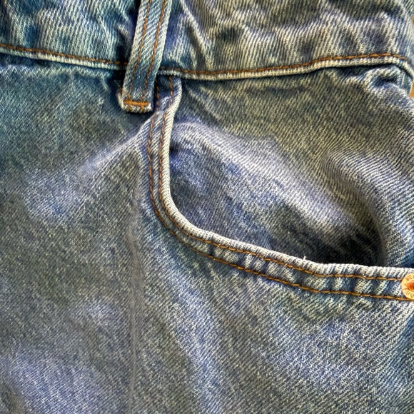 PrettyLittleThing DENIM SHORTS - Picture 4 of 5